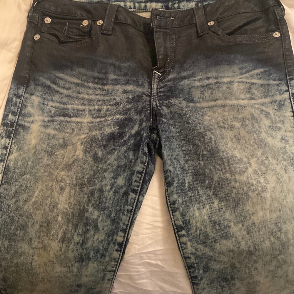 Skinny jeans